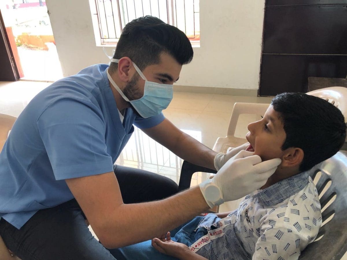 Basic dental checkup for school children