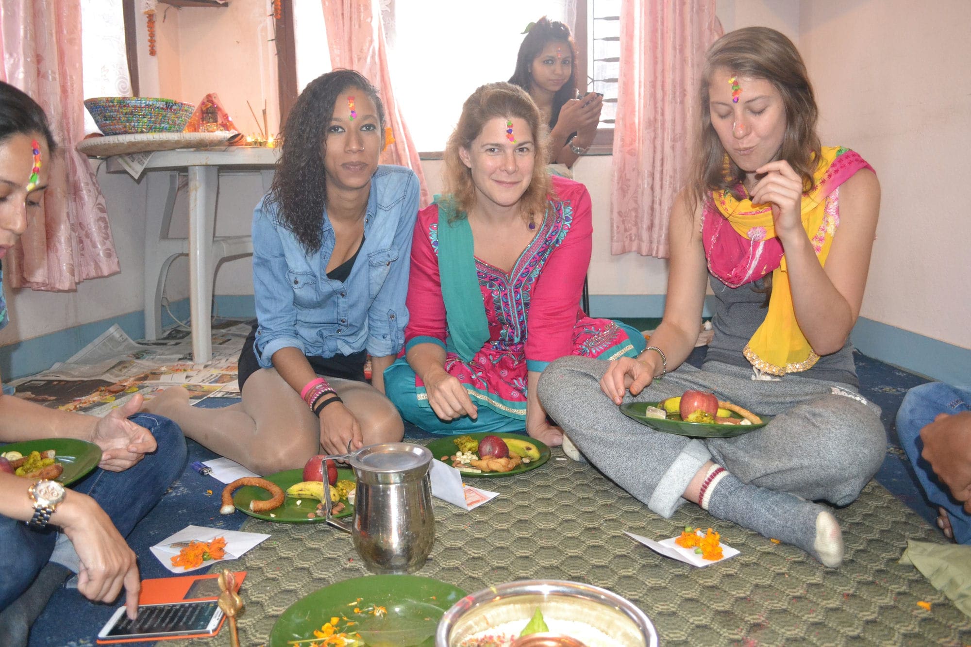volunteers at the home stay